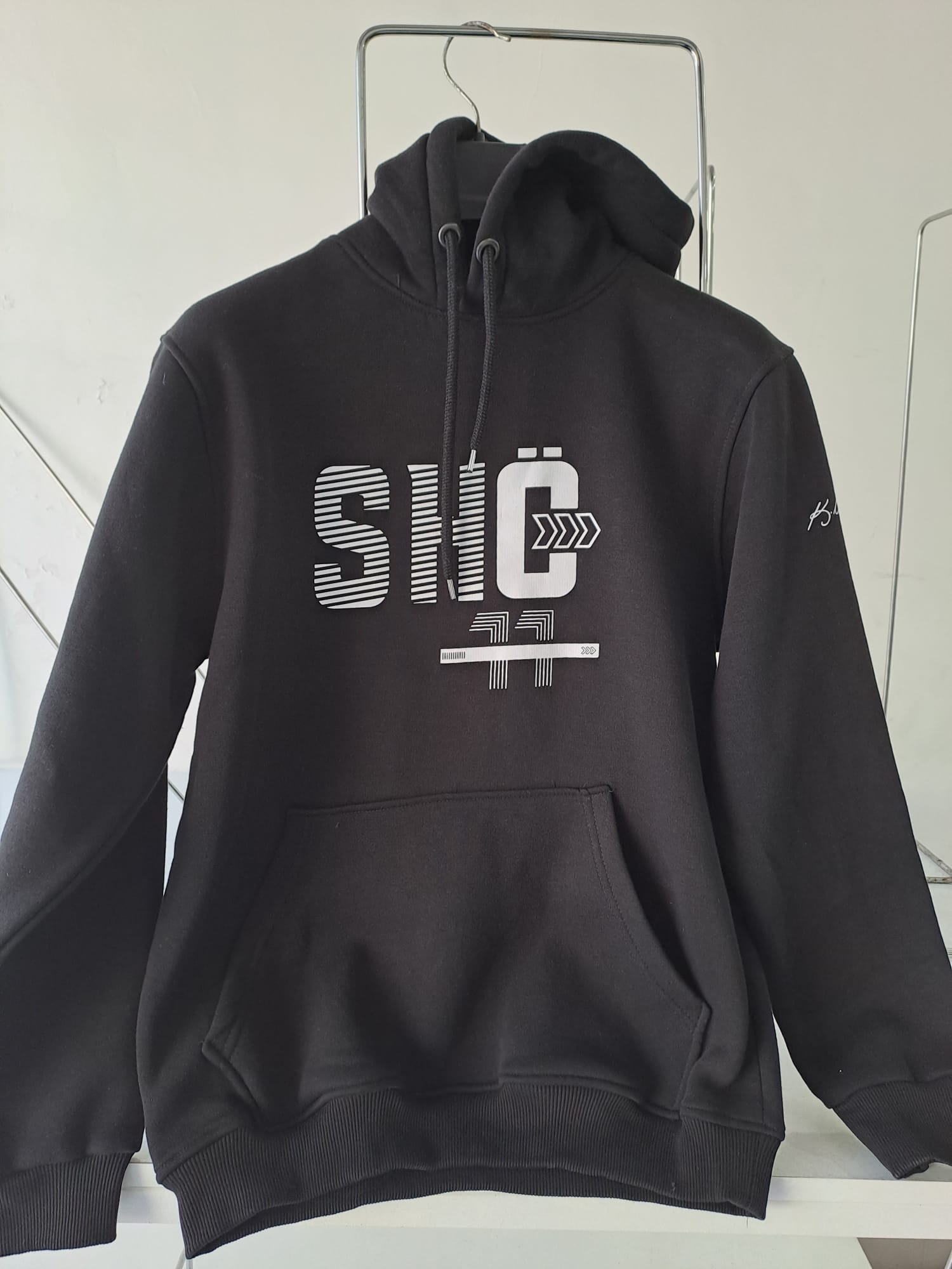 Kapşonlu Sweatshirt